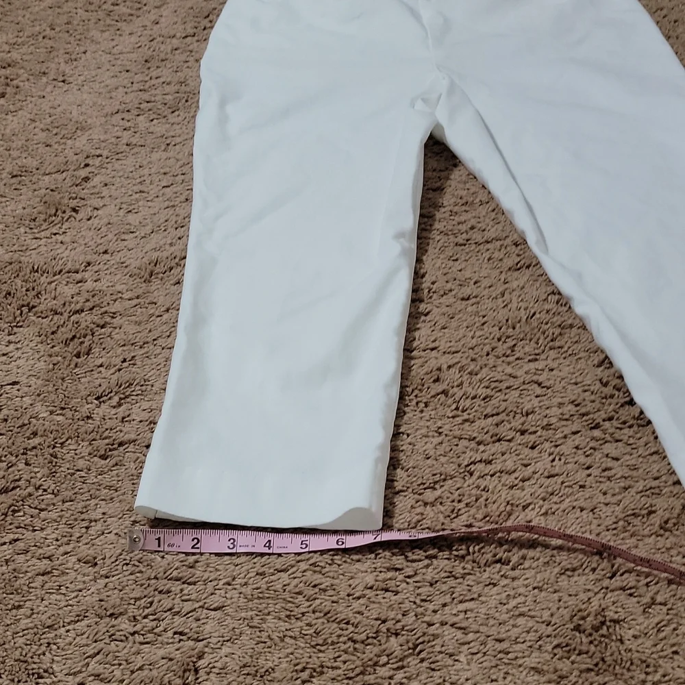 Capris - Picture 6 of 10